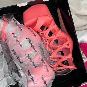 Blamer Pachanga Style Coral Strappy Platform Heel NEVER WORN